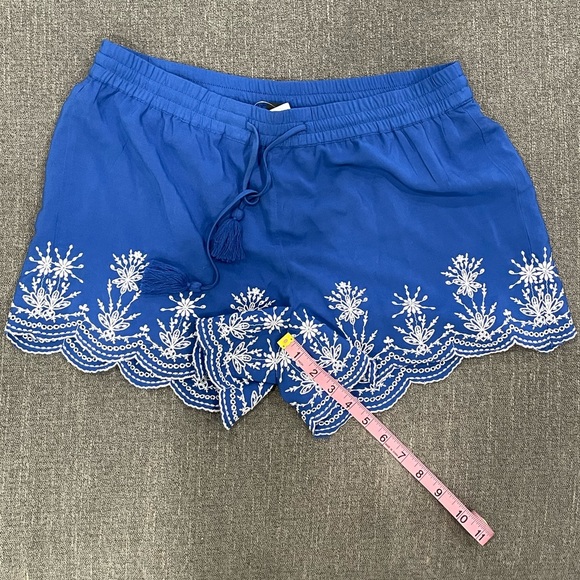NWT loft royal blue embroidered shorts with drawstring waist - Picture 8 of 8